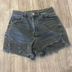 AMERICAN EAGLE | Stretch Black Denim Distressed Mom Short - 2 Black